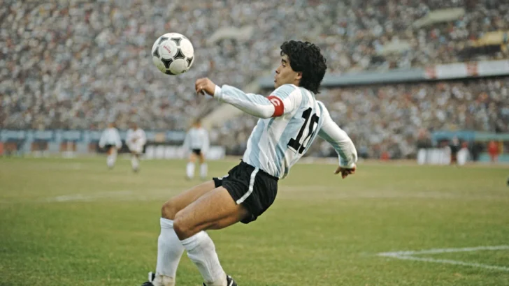 El día en que se fue Diego Armando Maradona: el último rebelde del fútbol
