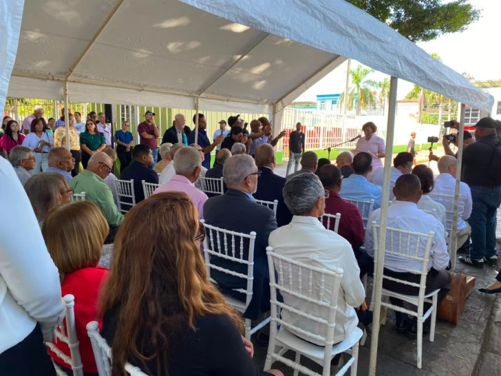 Fundación Juan Bosch conmemora el 117 aniversario de su natalicio