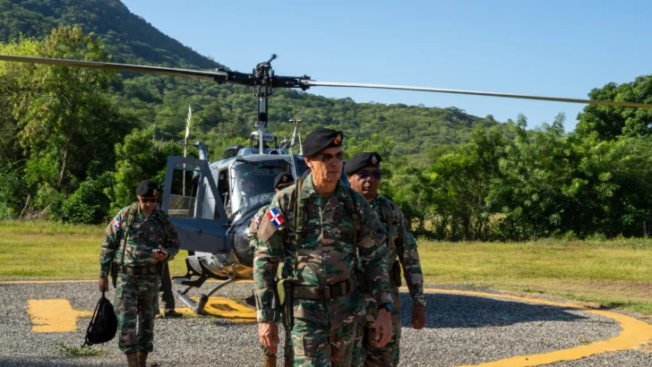 Ejército detiene a 93 indocumentados y comandante general supervisa la frontera noroeste  y oeste con Haití  