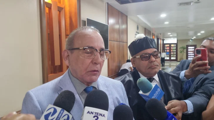 SCJ acepta desistimiento de Carlos Balcácer y pone fin a querella contra Mirna Ortiz SCJ acepta desistimiento de Carlos Balcácer y pone fin a querella contra Mirna Ortiz