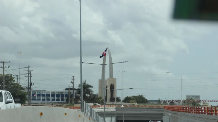 En imágenes: el túnel de la Plaza de la Bandera en su primer día de operación