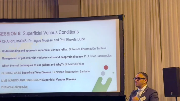 Cirujano dominicano participa como conferencista en congreso internacional de cirugía vascular en Sudáfrica