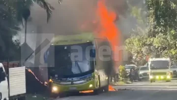 Nueve personas resultan lesionadas tras incendiarse autobús de Caribe Tours en Jarabacoa Nueve personas resultan lesionadas tras incendiarse autobús de Caribe Tours en Jarabacoa