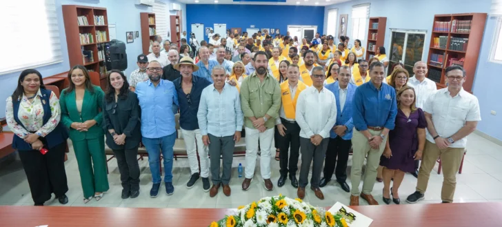 Escuela de Tabaqueros gradúa a sus primeros 127 participantes; más de la mitad ya consiguió empleo