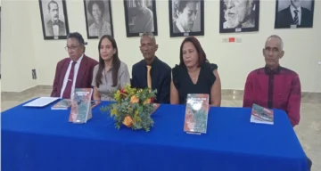 Cesáreo Silvestre presenta libro 'El documental como memoria y voz', dedicado a René Fortunato Cesáreo Silvestre presenta libro 'El documental como memoria y voz', dedicado a René Fortunato