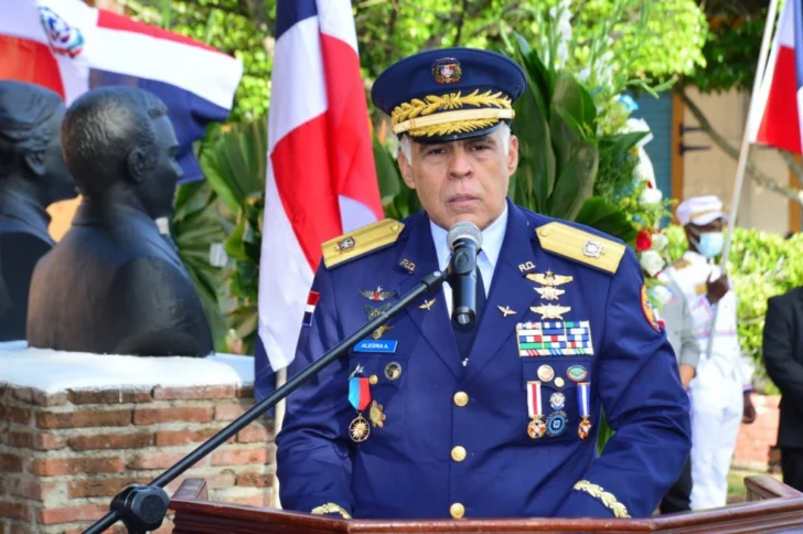 MIDE-y-Efemerides-Patrias-8-1024x681-1-728x484