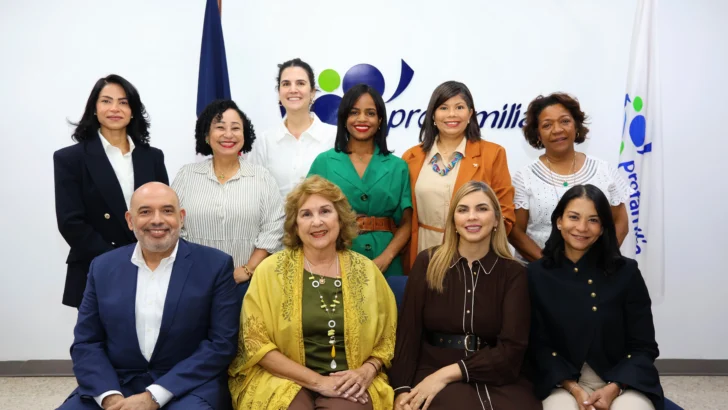 Profamilia recibe reconocimientos por transparencia y presenta resultados de gestión de 2025