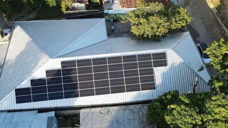 El avance de las renovables y la factura eléctrica: por qué el ahorro no llega en RD