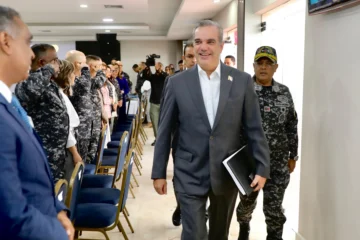 Reforma policial bajo presión por casos de corrupción, uso excesivo de la fuerza y 956 muertes durante el proceso 
