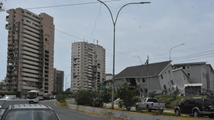 Las tensiones diplomáticas quedaron “bajo” los escombros tras el terremoto en Venezuela Las tensiones diplomáticas quedaron “bajo” los escombros tras el terremoto en Venezuela