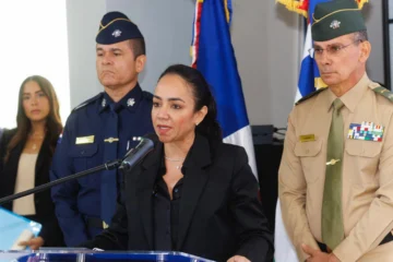 Faride Raful advierte que agentes policiales que actúen al margen de la ley deberán responder