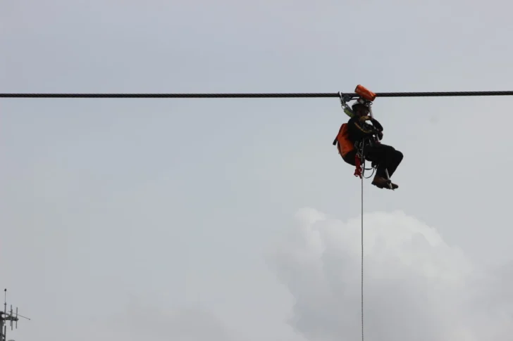 El simulacro que nadie anunció: CESMET actuó en el teleférico y la gente creyó lo peor El simulacro que nadie anunció: CESMET actuó en el teleférico y la gente creyó lo peor