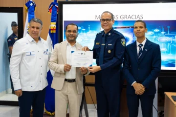 ITLA certifica al alto mando de la Policía Nacional en Inteligencia Artificial para fortalecer la seguridad ITLA certifica al alto mando de la Policía Nacional en Inteligencia Artificial para fortalecer la seguridad