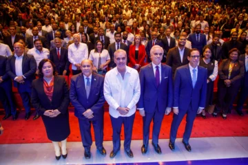 Luis Abinader asume compromiso de convertir en políticas públicas los resultados de la Consulta Nacional sobre el Futuro de la Educación