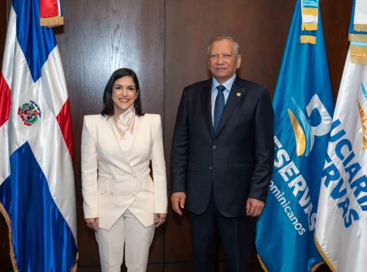 Designan a Angelina Biviana Riveiro como vicepresidenta ejecutiva de Fiduciaria Reservas