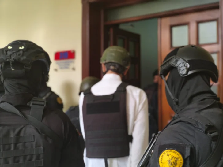 Caso Cobra: juez revisará hoy las medidas de coerción de los ocho imputados de SENASA Caso Cobra: juez revisará hoy las medidas de coerción de los ocho imputados de SENASA