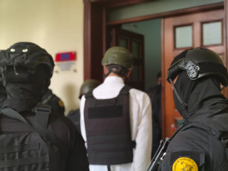 Caso Cobra: juez revisará hoy las medidas de coerción de los ocho imputados de SENASA Caso Cobra: juez revisará hoy las medidas de coerción de los ocho imputados de SENASA