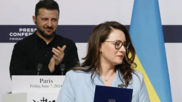 Zelenski propone reemplazar a la primera ministra Svyrydenko en una reestructuración de su Gobierno Zelenski propone reemplazar a la primera ministra Svyrydenko en una reestructuración de su Gobierno