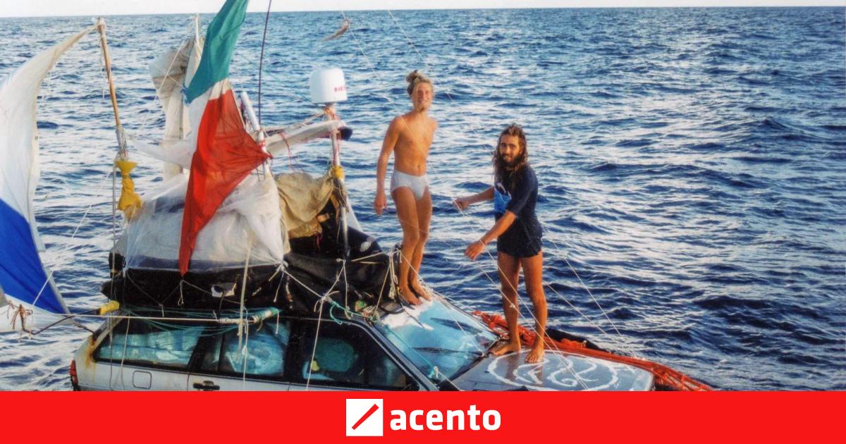 Cruzamos el Atlántico en dos autos flotantes para cumplir el sueño de mi padre moribundo