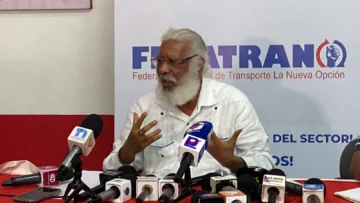Fenatrano dice no puede postergar más aumento de pasajes en el Gran Santo Domingo