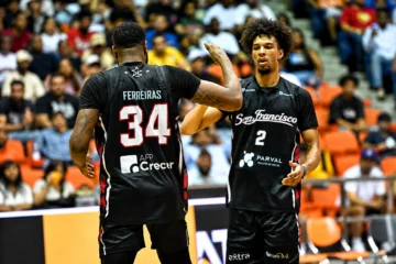 Gigantes vencen a los Metros y toman ventaja en la final de la Súper Liga LNB