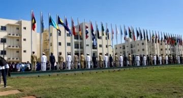 Santo Domingo 2026: Izan las banderas de los 37 países participantes en la Villa Centroamericana y del Caribe