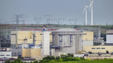 La sequía impide a Rumania reactivar su única central nuclear