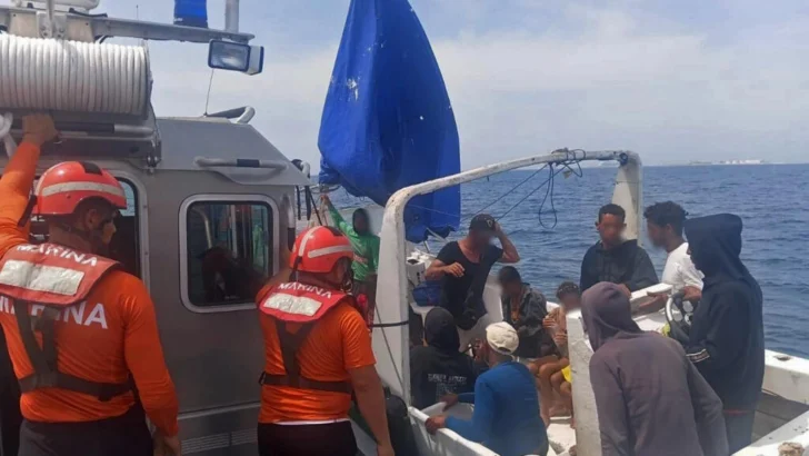 México: rescatan a 16 migrantes cubanos frente a la Península de Yucatán