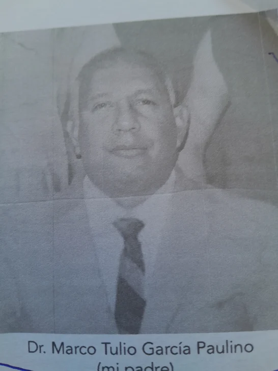 Mi padre y las mariposas, de Dr. Franklin García Fermín