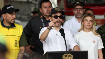 Balance en Colombia: De la Espriella cifra recuperación en USD 9.500 millones; Petro cuestiona al Gobierno