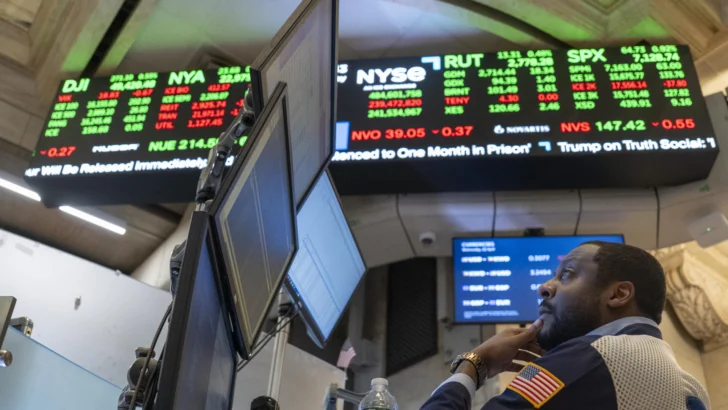 Wall Street cierra en verde tras caída del petróleo y subida de las tecnológicas