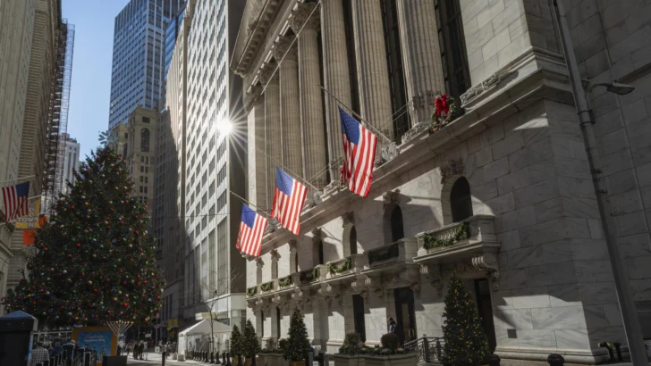 Wall Street cierra con récords del Dow Jones y S&P 500, ante optimismo por pacto en Ormuz