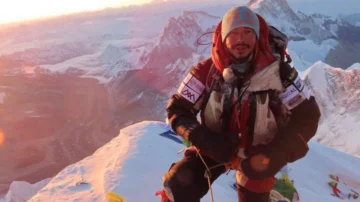Muere en una avalancha Nirmal Purja, el alpinista que conquistó las 14 montañas más altas del mundo Muere en una avalancha Nirmal Purja, el alpinista que conquistó las 14 montañas más altas del mundo