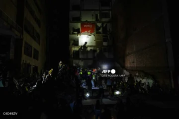 Sube a 169 balance de muertos por el terremoto de Colombia Sube a 169 balance de muertos por el terremoto de Colombia