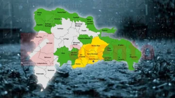 COE mantiene varias provincias en alerta por lluvias asociadas a vaguada y onda tropical