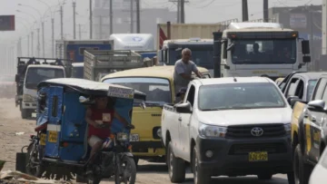 Perú: un accidente de tráfico deja al menos 13 muertos en el sur del país Perú: un accidente de tráfico deja al menos 13 muertos en el sur del país