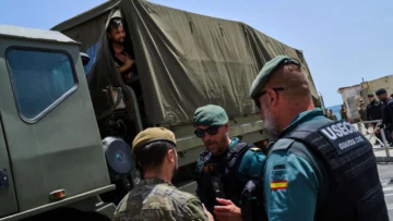 Tensión en la frontera entre España y Marruecos ante la amenaza de un nuevo salto masivo