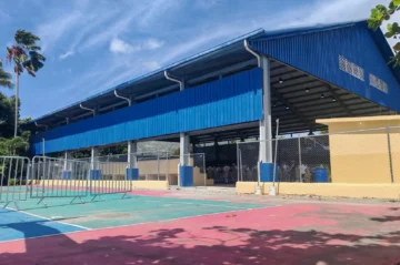 Abinader inaugura techado de politécnico femenino en La Vega previo al inicio del año escolar Abinader inaugura techado de politécnico femenino en La Vega previo al inicio del año escolar