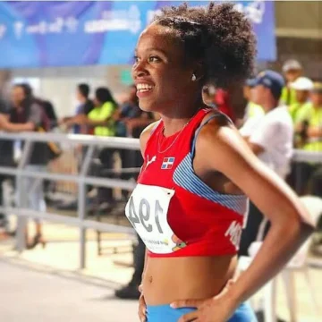 Conoce a Anabel Medina: la corredora dominicana que brilla en los 400 metros y los relevos