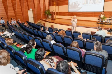 Centro León conmemora el legado de Leo Núñez