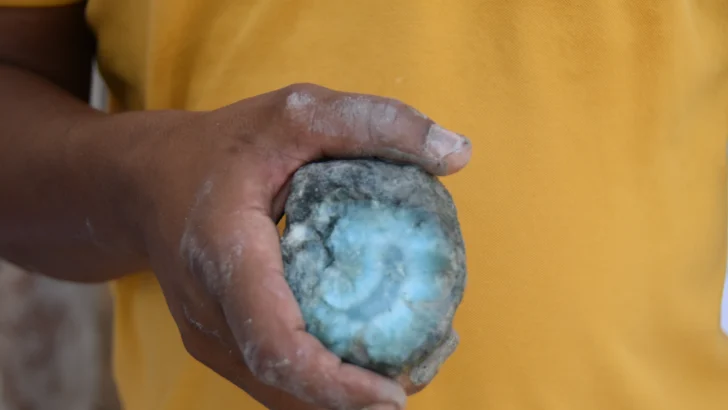 Denominación de origen busca elevar el valor del larimar