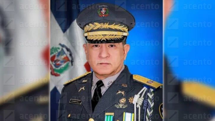 El director fugaz: Andrés Cruz Cruz sale de la PN tras seis meses, la gestión más corta con Abinader frente a esa institución
