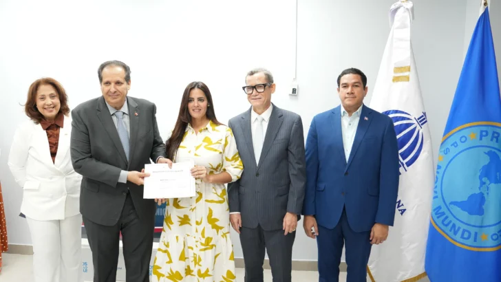 Salud Pública renueva certificación de salas de lactancia del Banco BHD