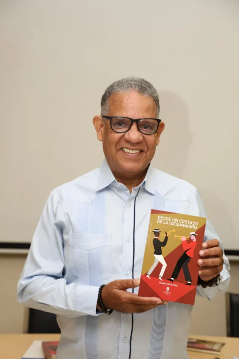  Gustavo Olivo Peña.