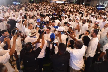 “Hablemos PRM” plantea renovar estructuras y fortalecer vínculo del partido con las comunidades “Hablemos PRM” plantea renovar estructuras y fortalecer vínculo del partido con las comunidades
