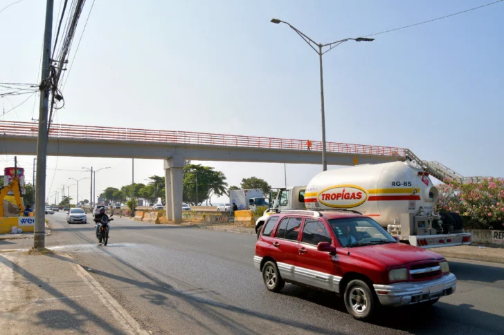 Obras Públicas anuncia cierre parcial en la autopista Las Américas desde esta noche Obras Públicas anuncia cierre parcial en la autopista Las Américas desde esta noche