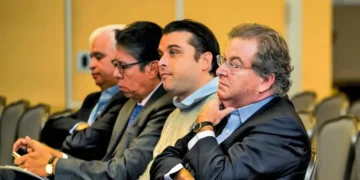 La más rica de Colombia dona 48 millones de dólares para reconstrucción