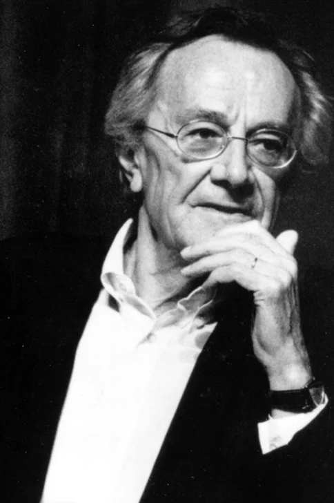 Lyotard-jpg-484x728