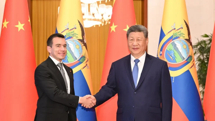Xi defiende 