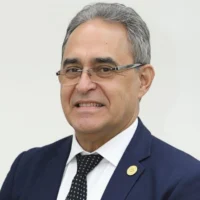 Rubén J. García B.